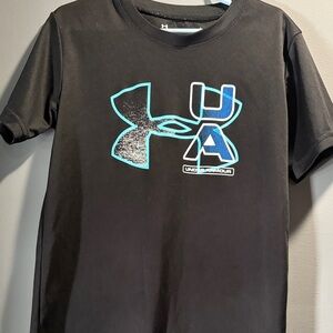 Under Armour Dark Gray HeatGear Top